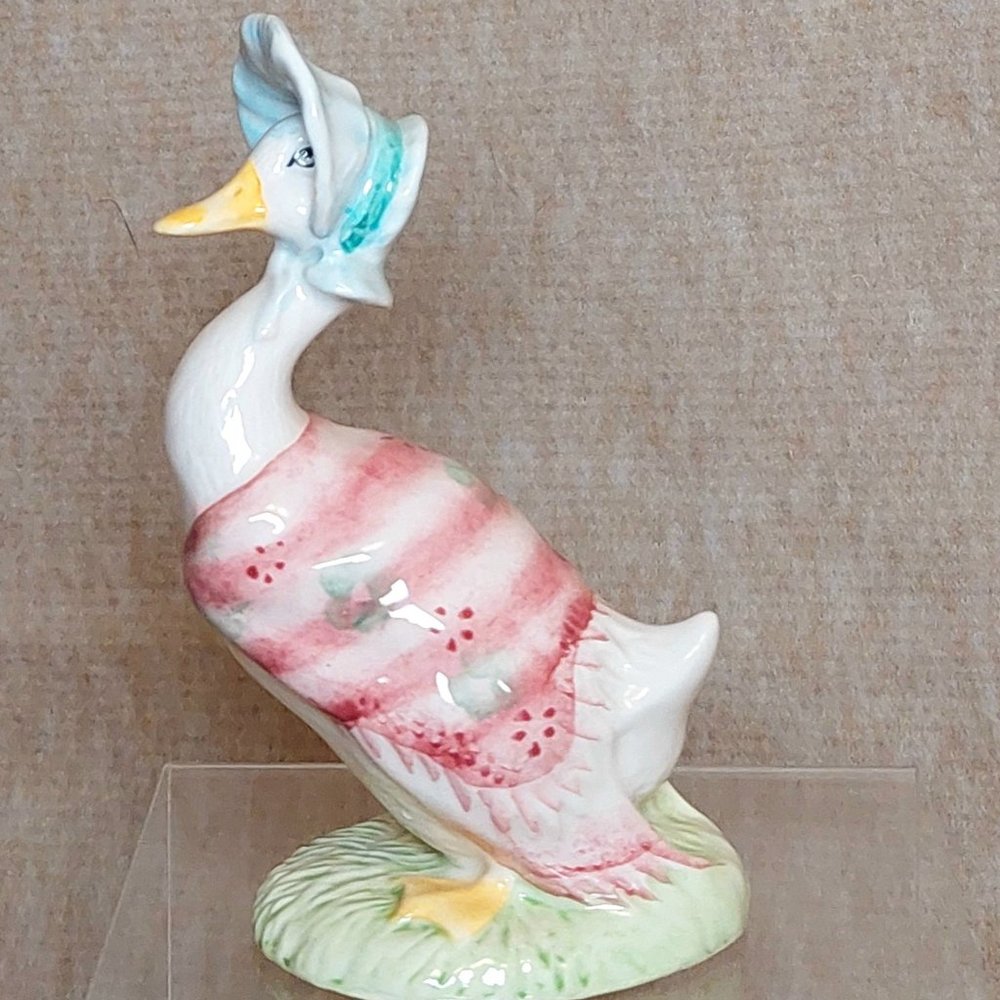 Beatrix Potter "Jemima Puddle Duck" Gold Stamp Home/Office Collectible Figurine - Picture 7 of 12
